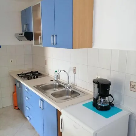 Pet Friendly Licul Apartment