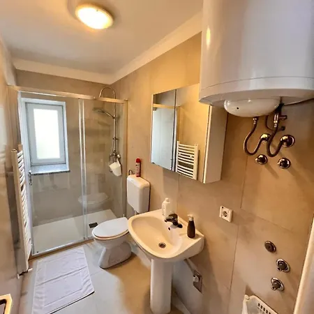 Pet Friendly Licul Apartment